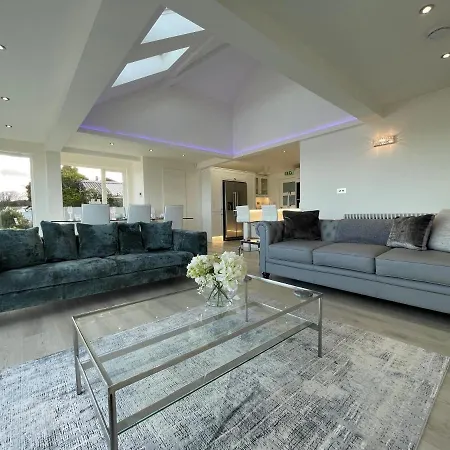 Villa House